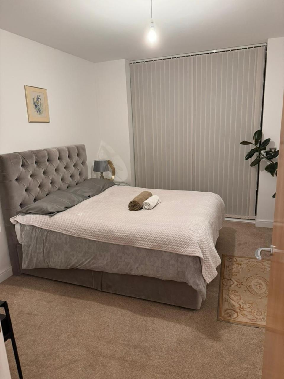 Apartamento 3-bed 2-bath Designer Apt In Canada Water Londres